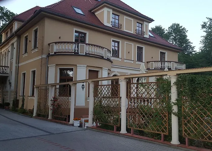 Privatunterkunft Palac Ogrodowa *