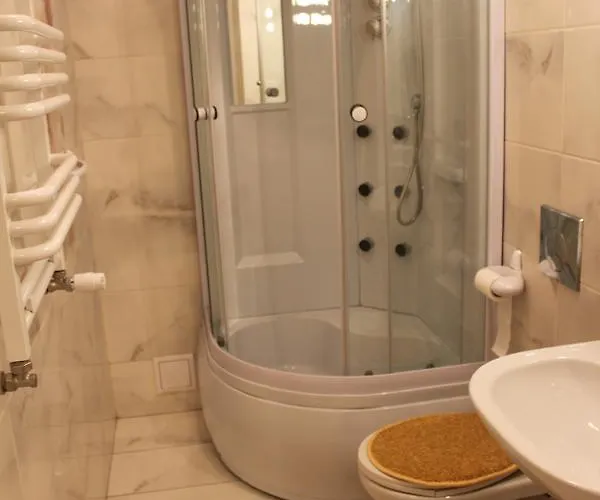 Privatunterkunft Palac Ogrodowa Tarnowskie Góry