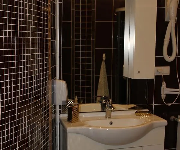 Palac Ogrodowa * טרנובסקי גאורי